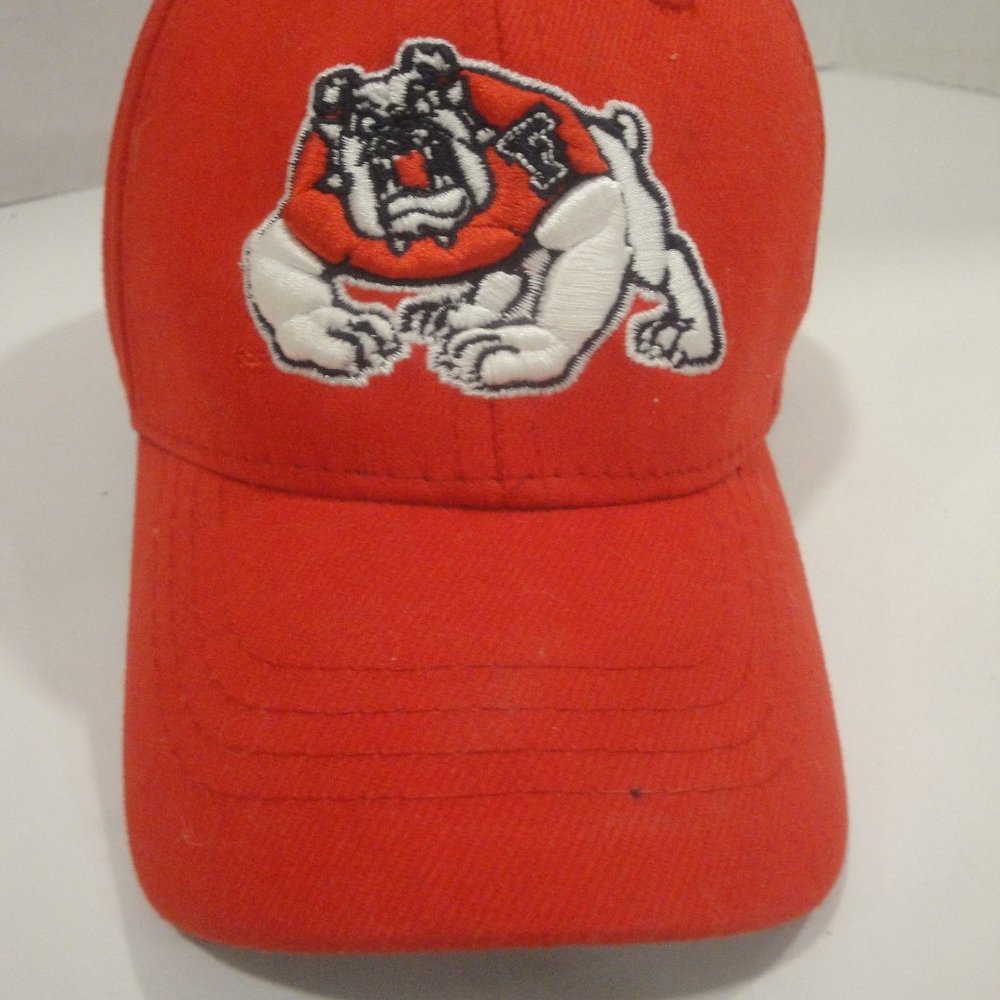 Lil' Bulldog Infant Hat Great Color to Support Your favorite team